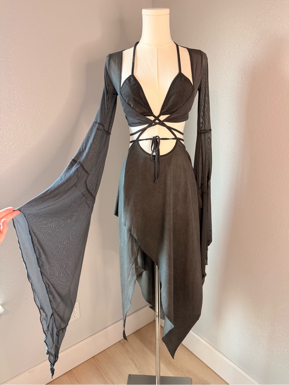 NWT Darker Wavs Gothic Cutout Handkerchief Hem Dress Set Charcoal Size Small